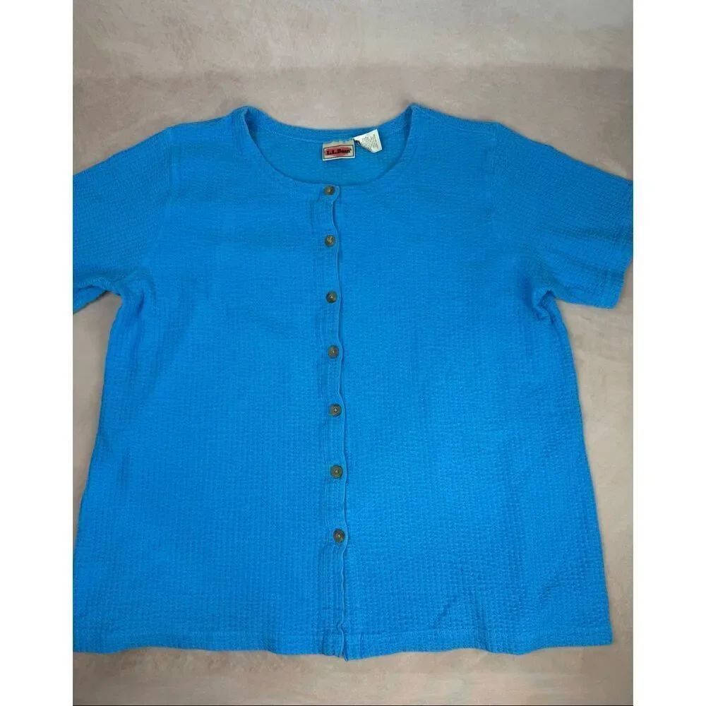 L.L. Bean Waffle Knit Shirt Cardigan Button Front 95% Cotton Size Small